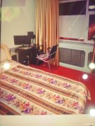 博文十中附近七十八平米，生活物品齊全