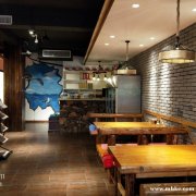 旺鋪轉(zhuǎn)讓，水岸一期燒烤店出兌，價(jià)格面議