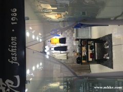 維港城3樓A期旺鋪，因無人打理，忍痛轉(zhuǎn)讓