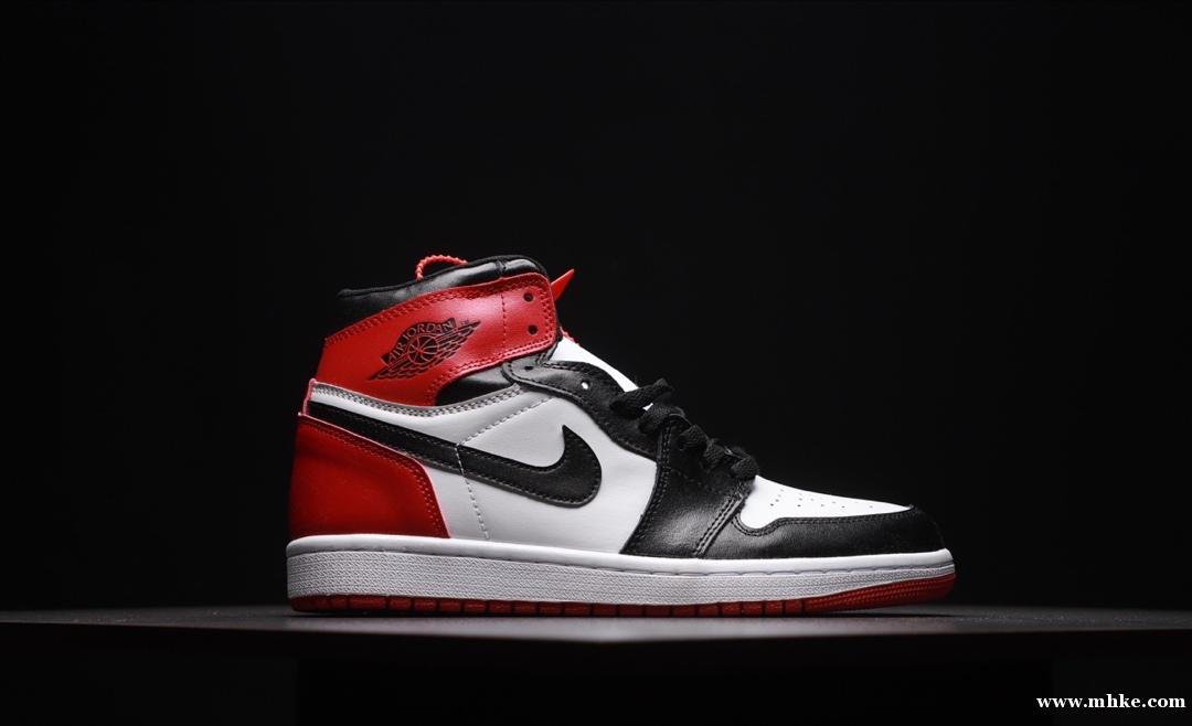 各大品牌運(yùn)動(dòng)鞋 運(yùn)動(dòng)服 工廠直供【招代理】 各大品牌運(yùn)動(dòng)鞋 運(yùn)動(dòng)服 工廠直供【招代理】