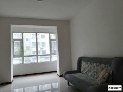 江南明珠 兩室一廳 家具家電齊全 拎包入住 中介勿擾