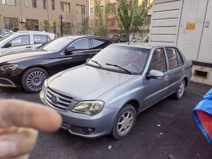 出售差幾天15年夏利N3