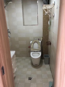 出租中心街附近一樓