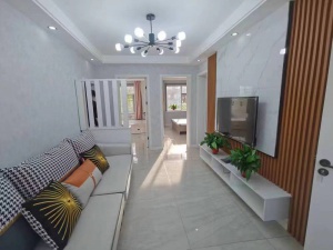 出售福民砂特小區(qū)，4樓精裝修62平