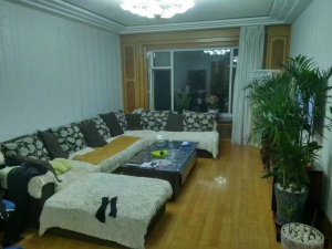 出售 利達(dá)園3樓,138平方,售價(jià)55萬(wàn)