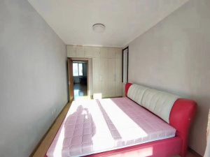 楓林小鎮(zhèn)B區(qū)，5樓57平，22.5萬