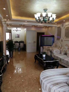 出售麗湖13號(hào)樓二單元202樓王位置