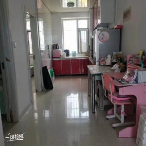 出租房屋 臨近翰林中學(xué)外國語學(xué)校