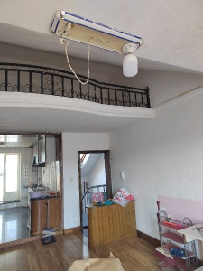 博文學(xué)校對(duì)面桃源新村步梯七樓便宜出租