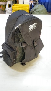 梅河口市佰億箱包制品有限公司