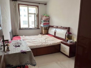 永安新村3樓，2室1廳，精裝全送，拎包入住