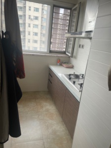 鉆石名城電梯七樓