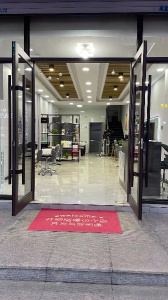 博文門市，出租出兌。