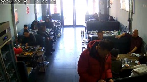 低價急兌、海龍鎮(zhèn)《滾燙時火鍋城》《牛牛烤肉》