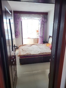 高麗新村兩室一廳年租拎包入住