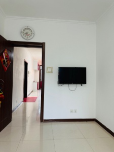 首次出租拎包入住天城國(guó)際一室一廳5樓