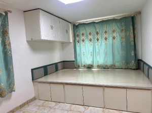 東方家居住宅一樓出租