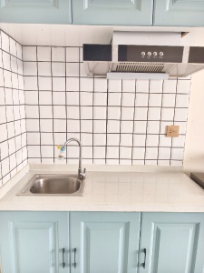 中心街附近二樓公寓出租獨(dú)立衛(wèi)浴可做飯，可月租