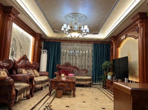 龍?jiān)醇言氛泻献?12000/年包取暖物業(yè)水電