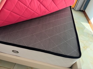 新床墊便宜出售五百自取