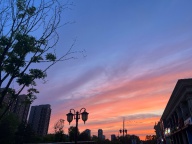 招聘娛樂女主播 保底4千到1萬