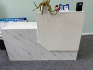 吧臺(tái)出售  200元